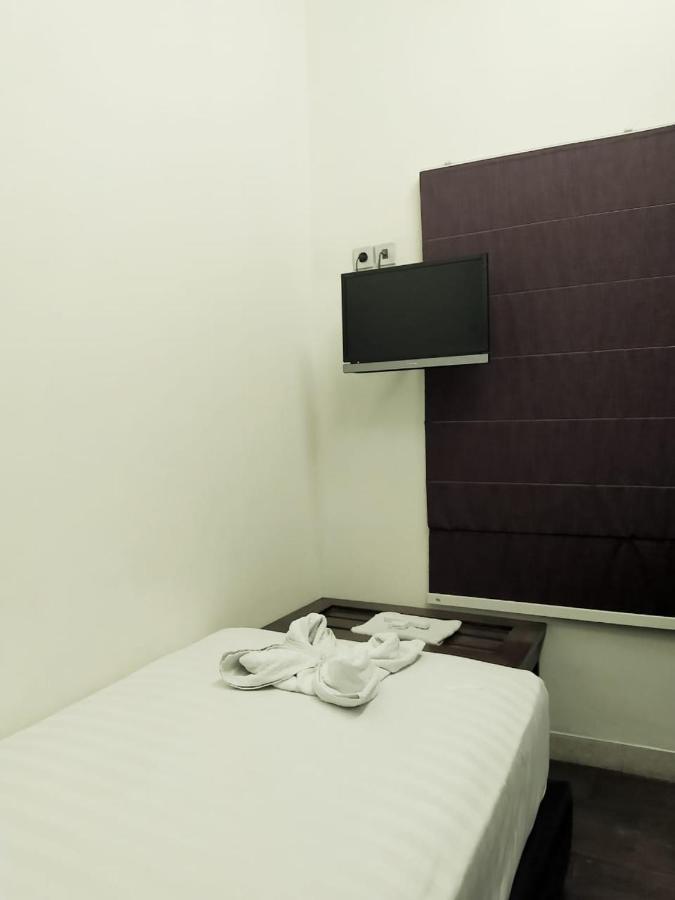 Omah Qu Guesthouse Malioboro Yogyakarta Exterior photo