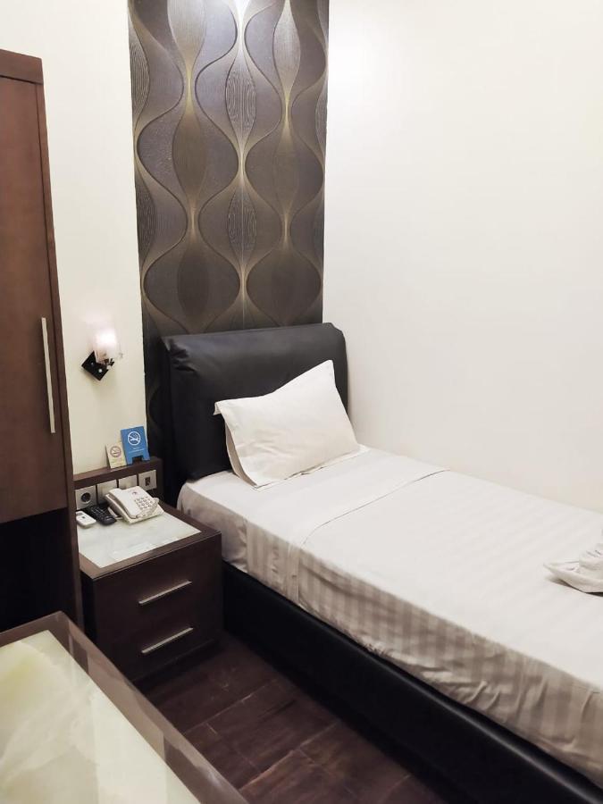 Omah Qu Guesthouse Malioboro Yogyakarta Exterior photo