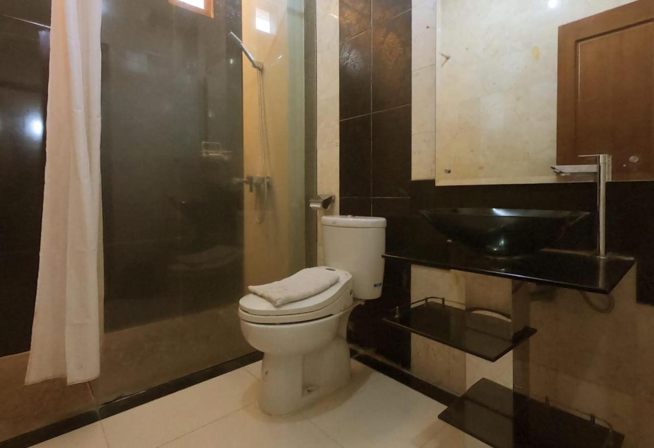 Omah Qu Guesthouse Malioboro Yogyakarta Exterior photo